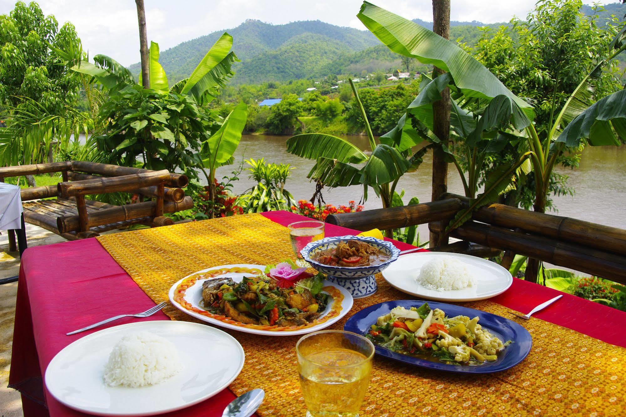 Mae Ai Areeya Phuree Resort Thaton מראה חיצוני תמונה